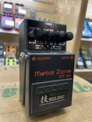 Store Special Product - BOSS - Metal Zone Waza